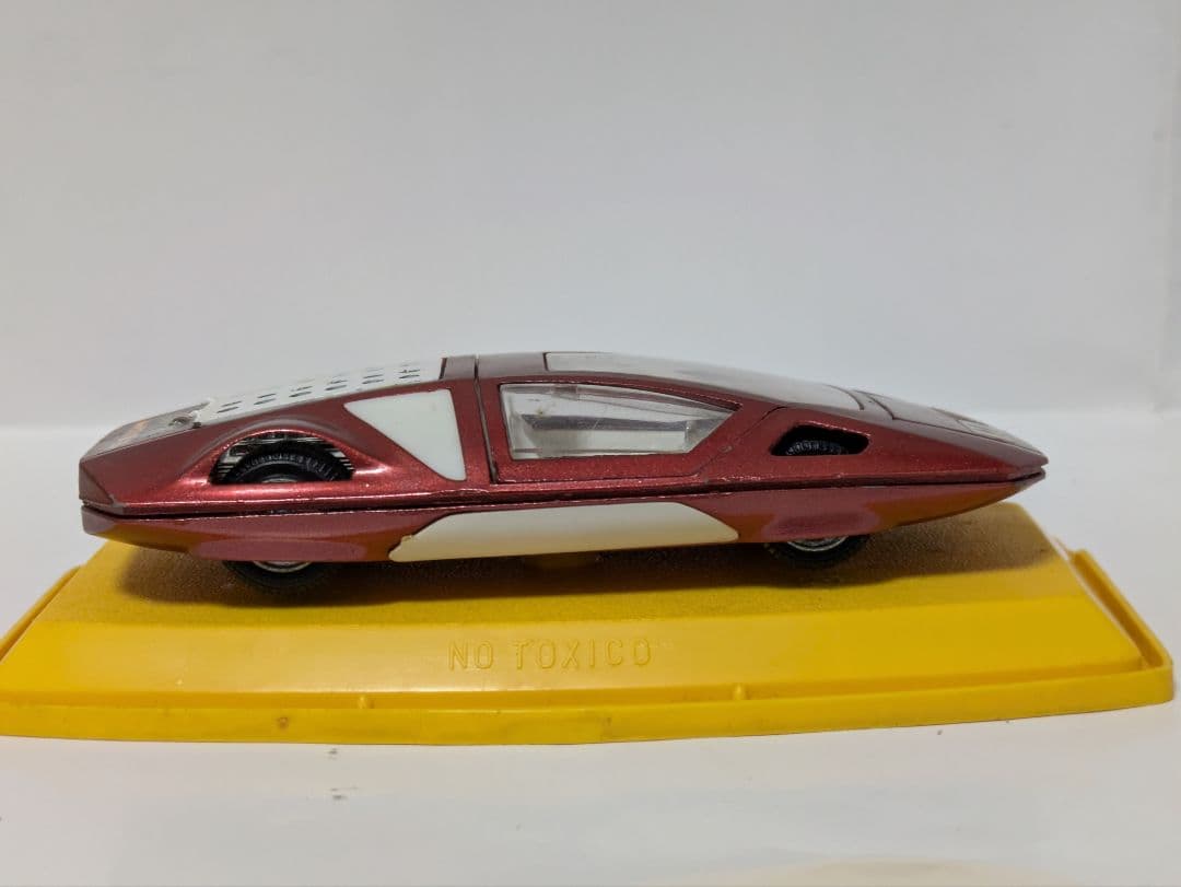 PILEN ピレン 1/43 フェラーリ モデューロ ピニンファリーナ
