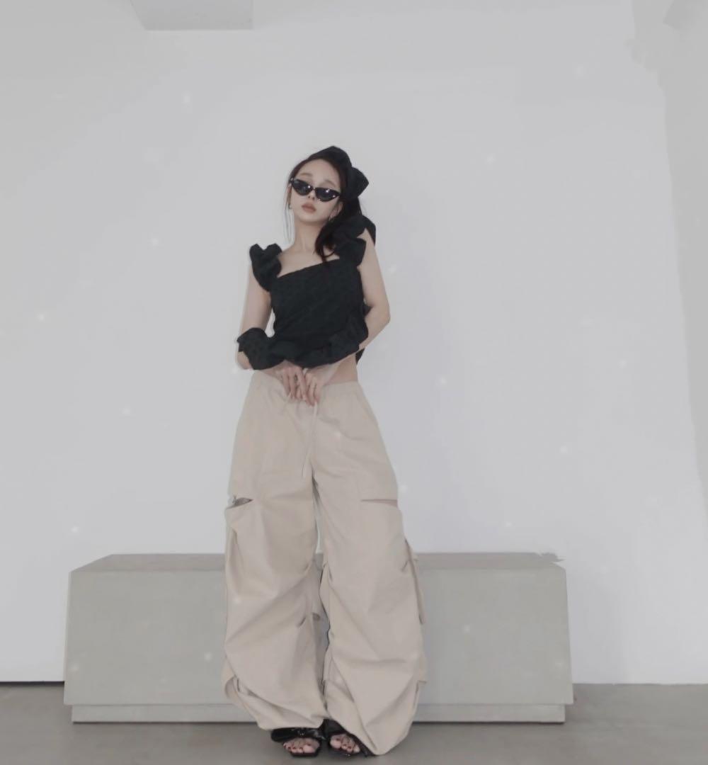 fiction Tokyo サイドカットボリュームパンツ