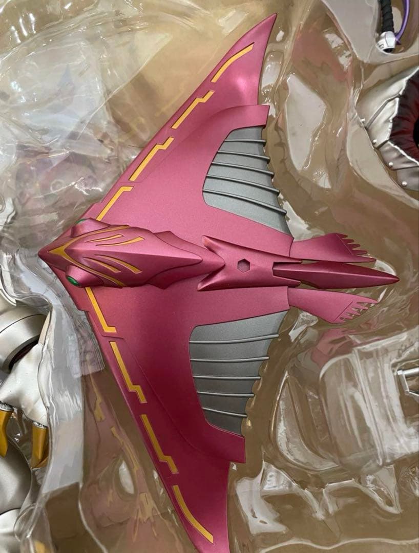 S.H.Figuarts ジェノサイダー 仮面ライダー龍騎