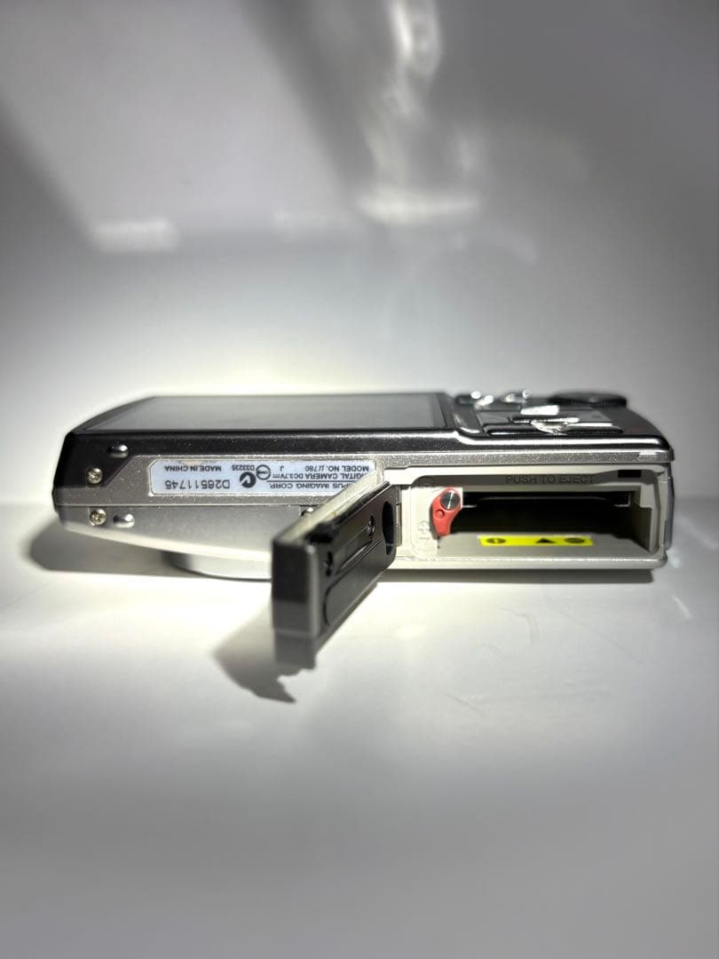 【完動品】OLYMPUS μ780 シルバー デジカメ