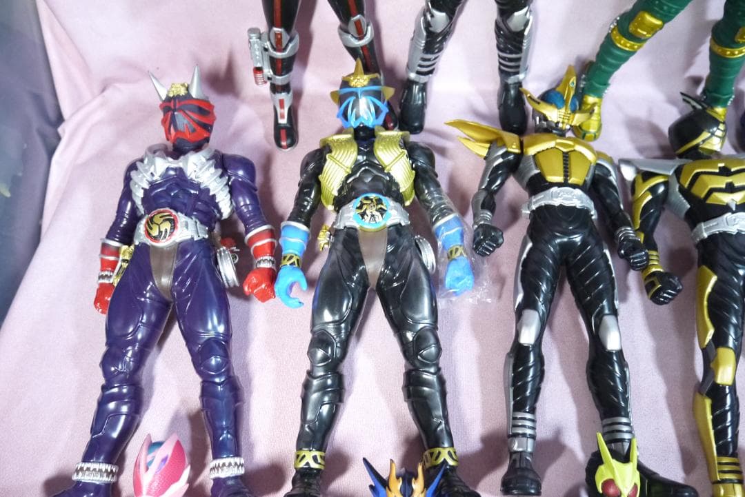 ビッグサイズソフビフィギュア　仮面ライダー鎧武・ファイズ・カブトほか　20体