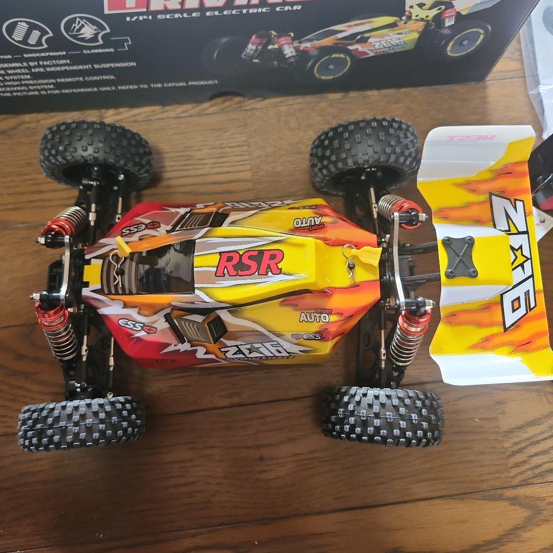 ハイテック Driving 1:14スケール 4WD ラジコンカー動作確認済