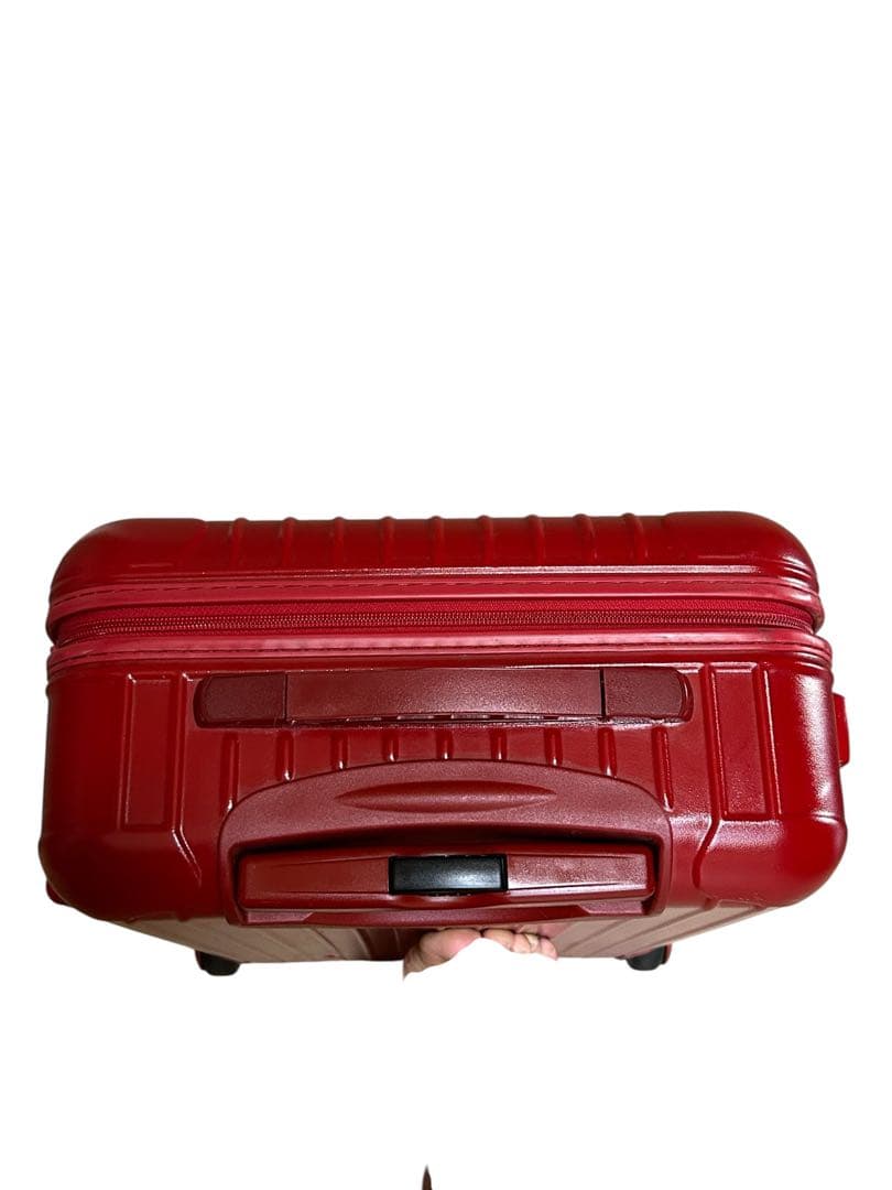 リモワRIMOWAレッド33L 2輪キャリースーツケース