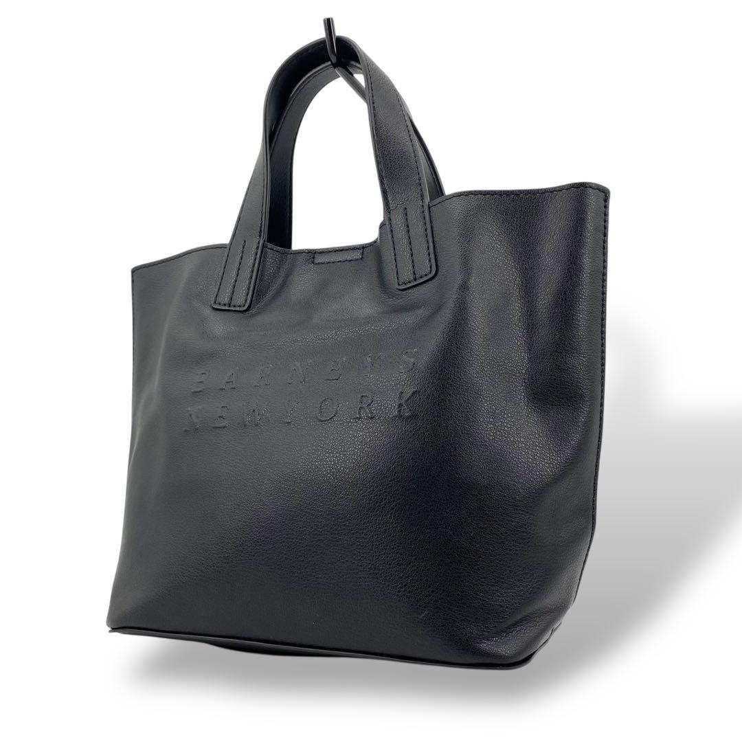 【極美品】バーニーズニューヨーク ハンドバッグ エンボスロゴ レザー ブラック