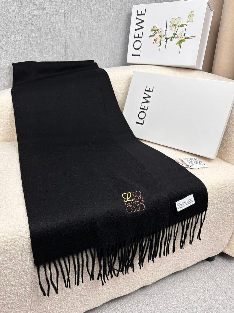 ロエベ マフラー ブラック カシミヤ フリンジ付き 30×180cm