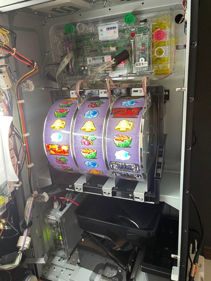 発送不可　パチスロ　実機　ブラックラグーンゼロ　スロット