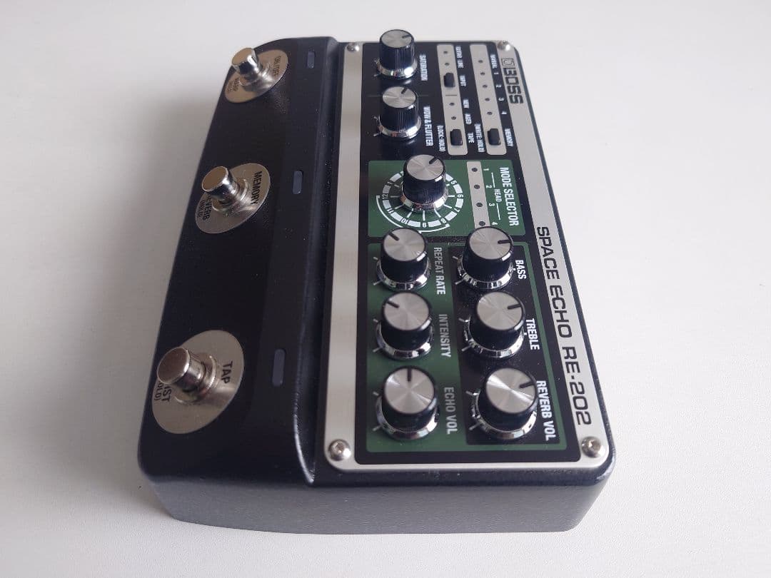 BOSS RE-202 Space Echo 未使用