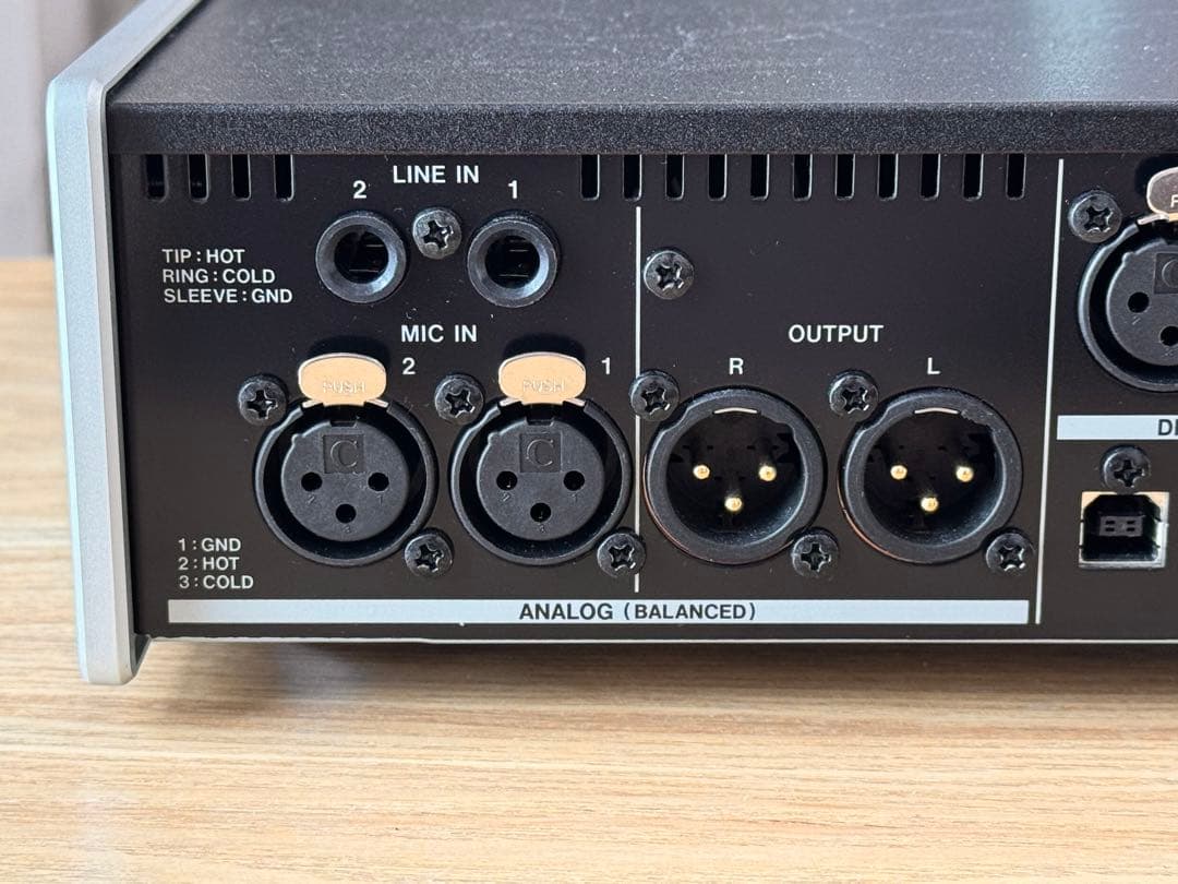 TASCAM UH-7000 USBオーディオインターフェイス