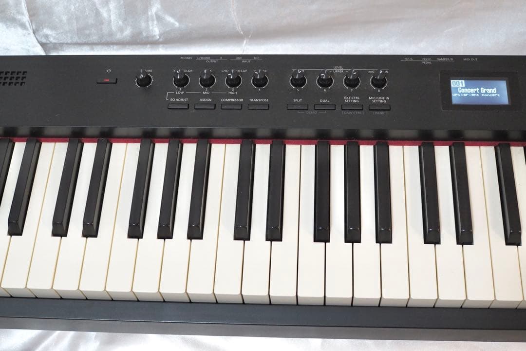 ROLAND ローランドRD-88 ステージピアノ