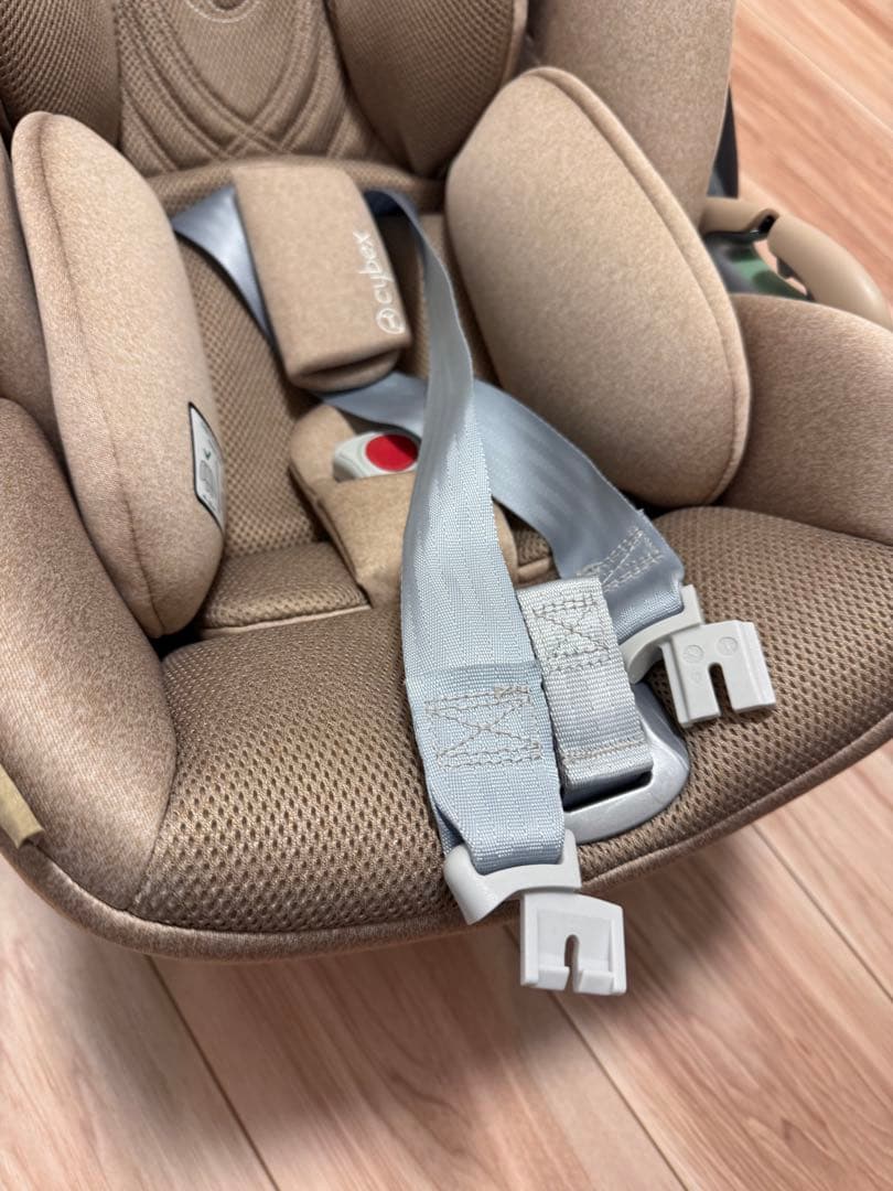 Cybex Cloud T I-Size ベージュ チャイルドシート