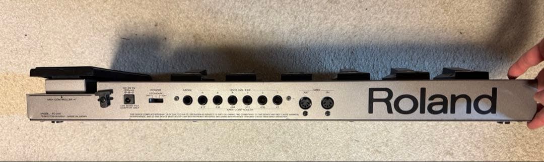 Roland FC-200 MIDIフットコントローラー