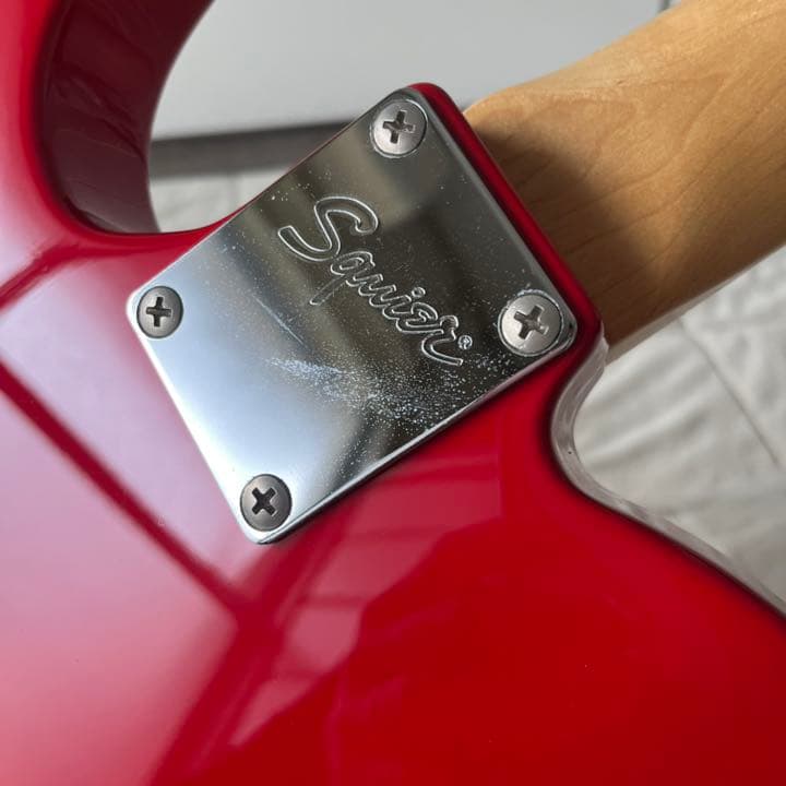 未使用に近い　難あり　Squier テレキャスター エレキギター　赤