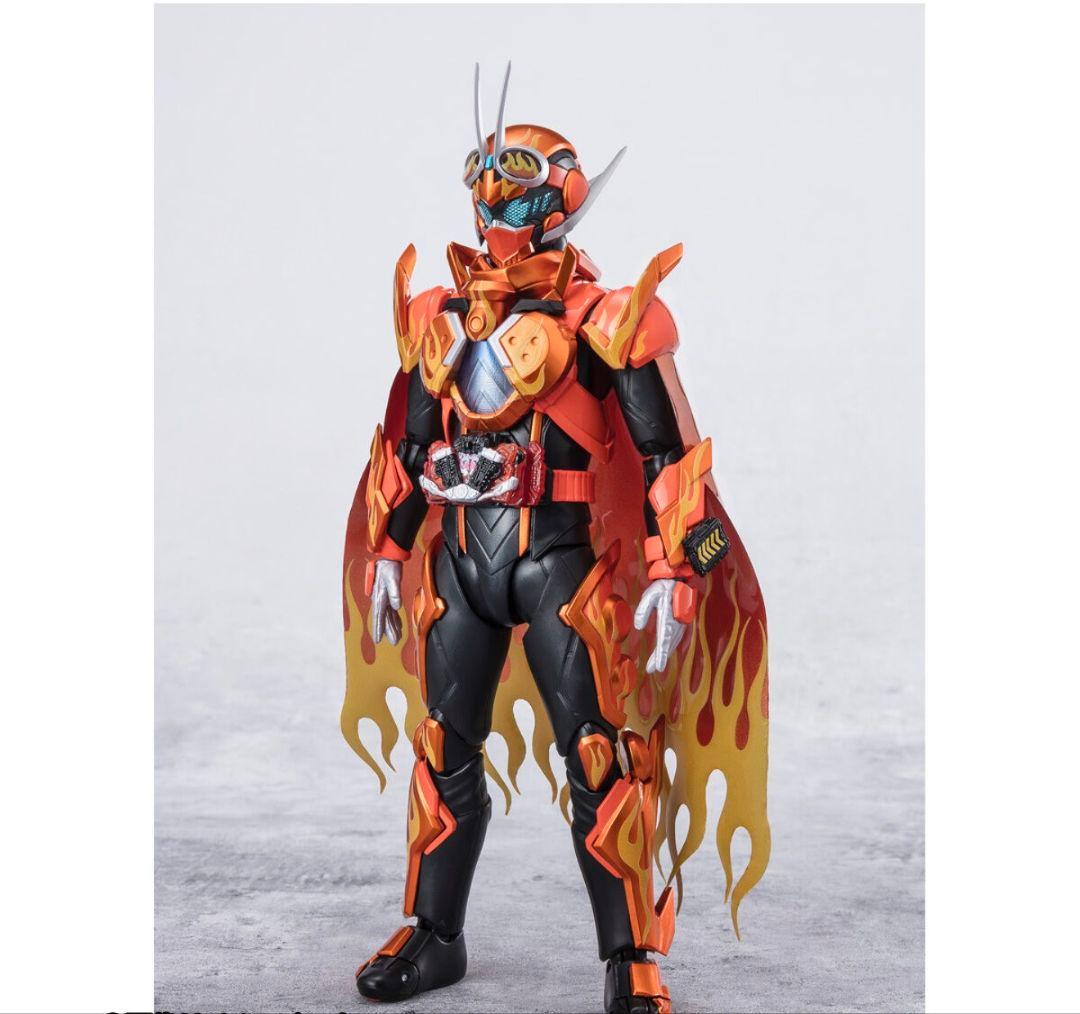 ★未開封！アクリルロゴ＋バイク付！　仮面ライダーガッチャード　フィギュアーツ
