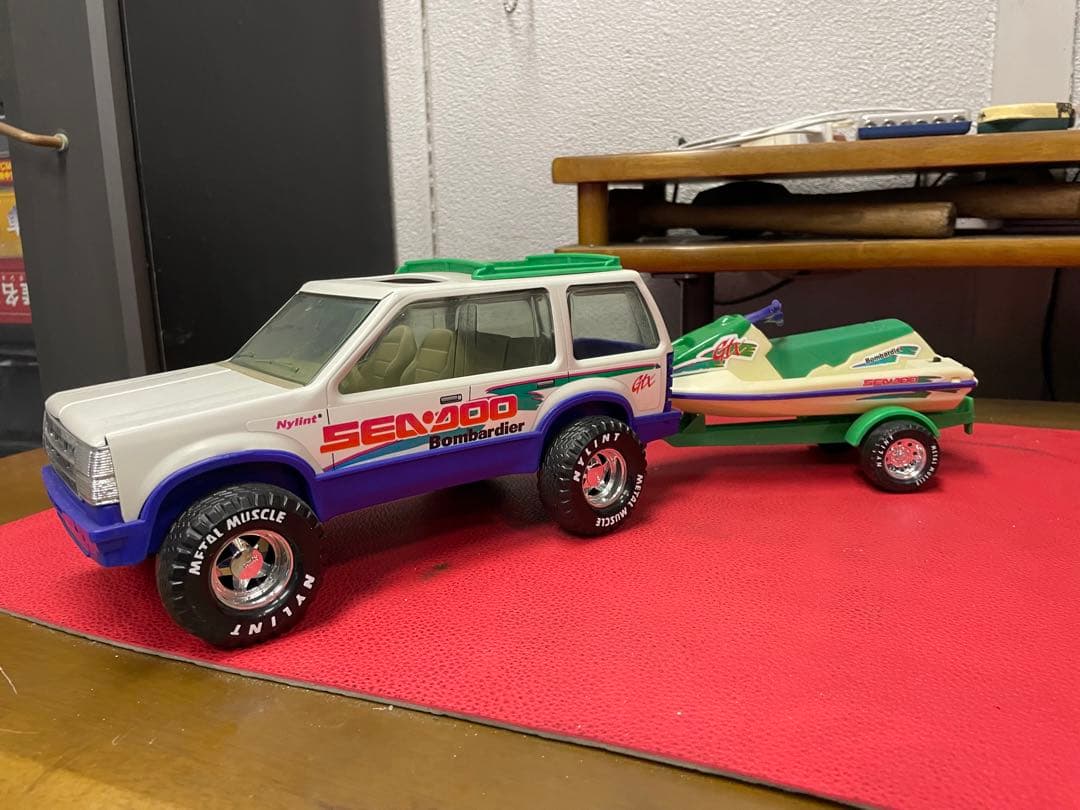 NYLINT &ジェットスキー