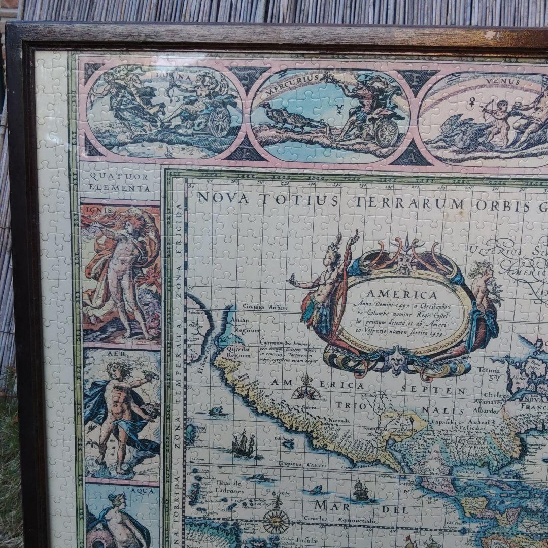 ジグソーパズル　中世世界地図　中古　額付き