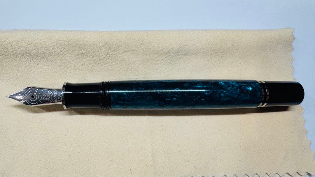 ペリカン スーベレーン M805 オーシャンスワール　ニブEF　Pelikan