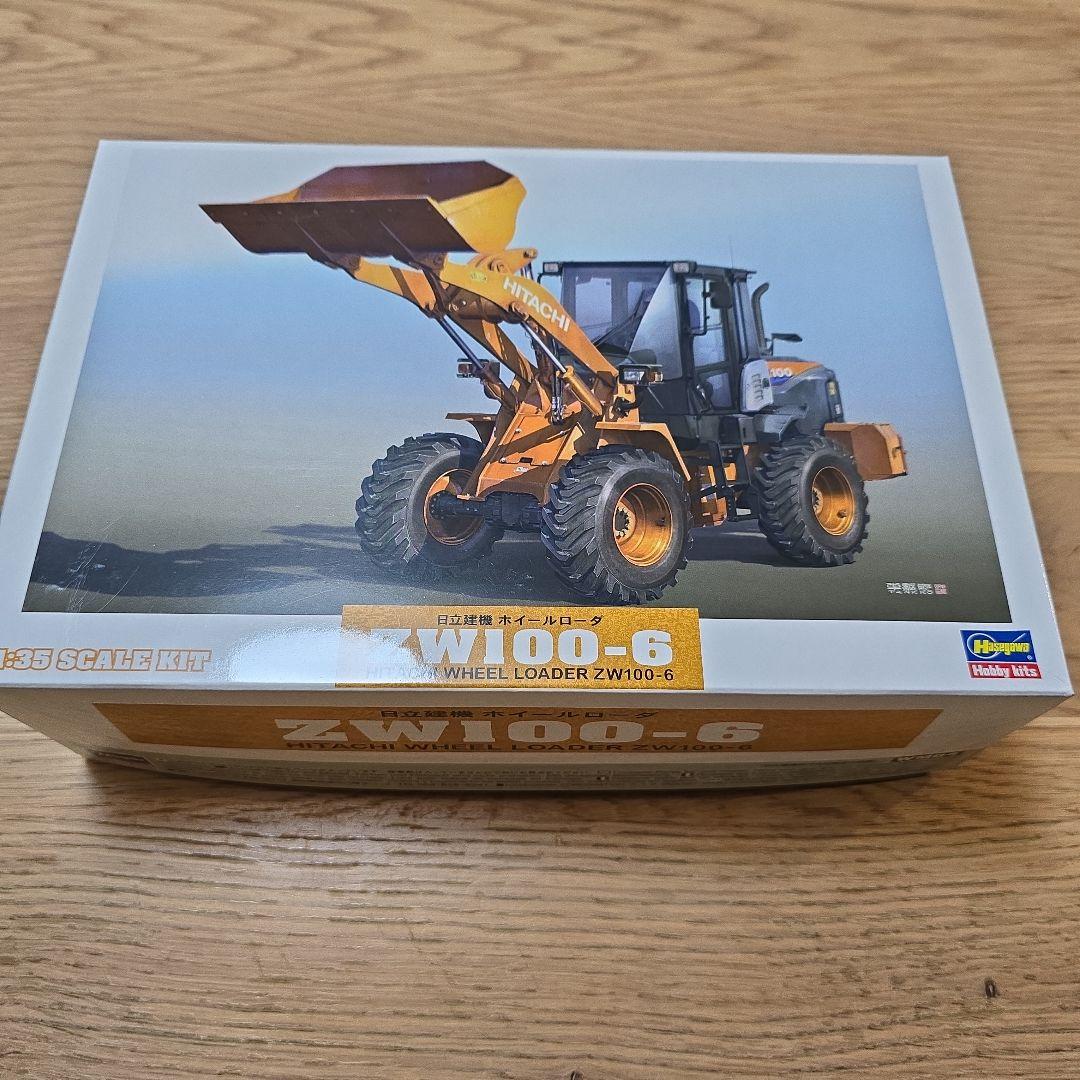 【新品】1/35タダノ　ラフテレーンクレーン他　ハセガワ　プラモデル　6点セット