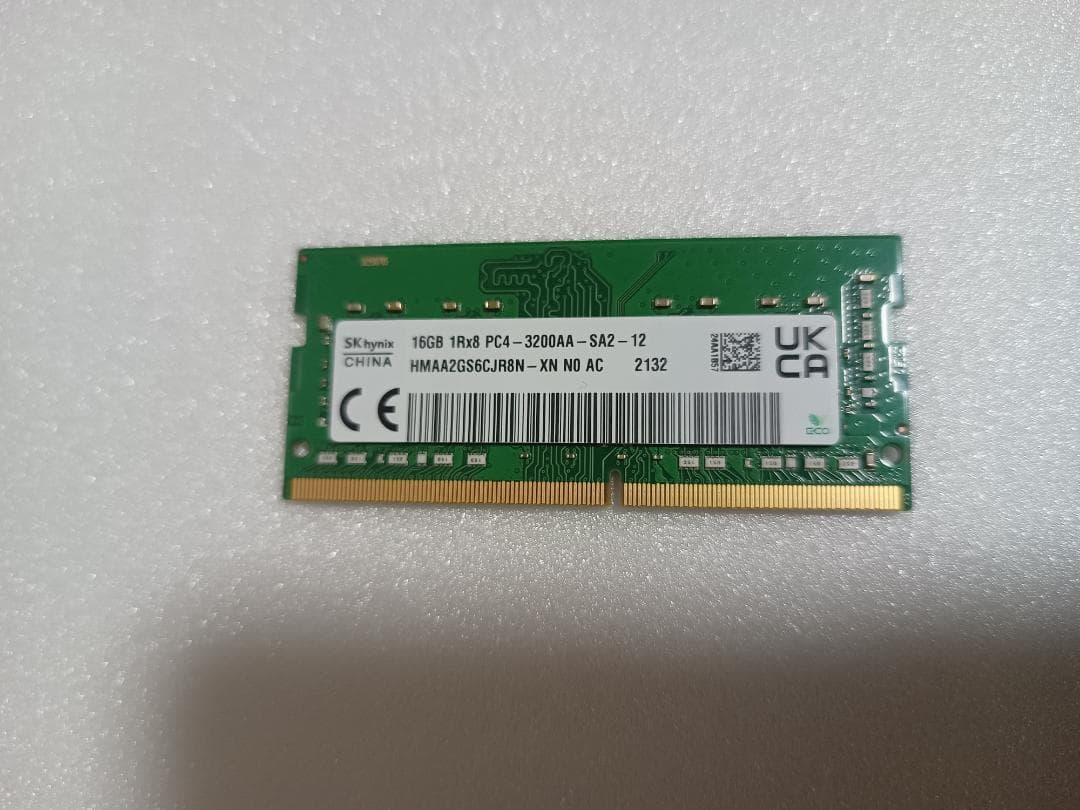 SKhynix製 16GB DDR4 メモリ 1枚