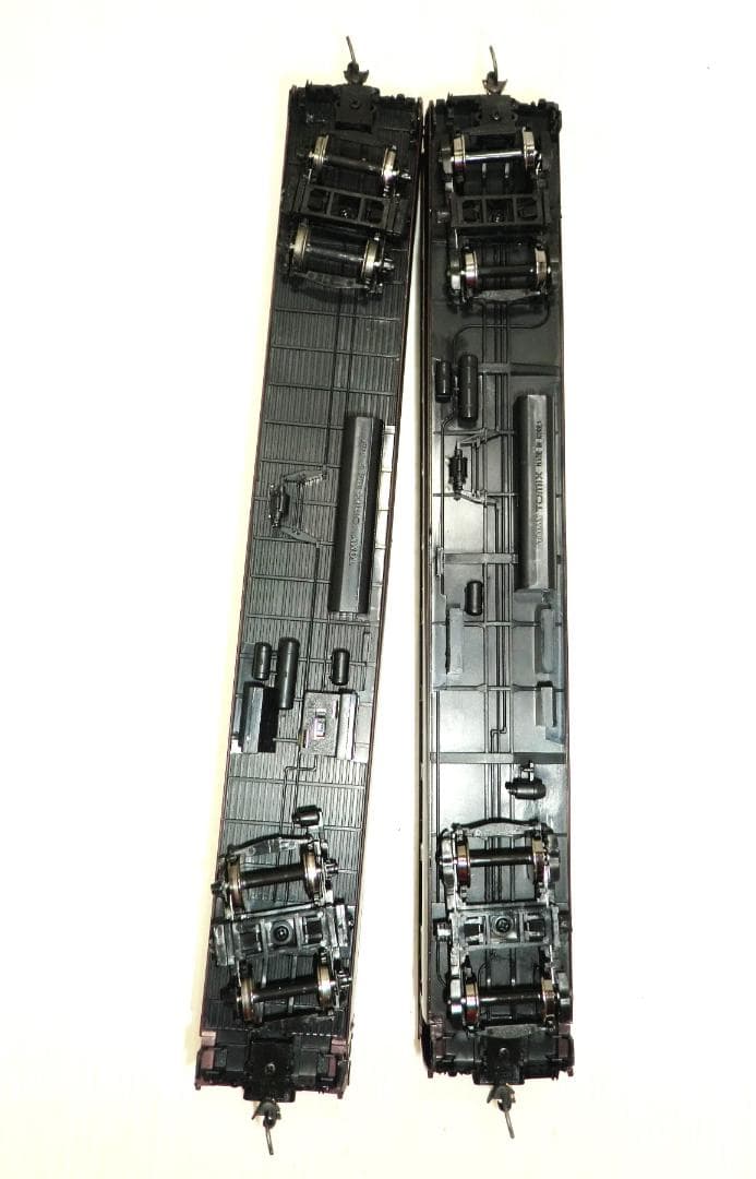 HOゲージ TOMIX 国鉄10系客車 2両 未使用長期保管品と中古品