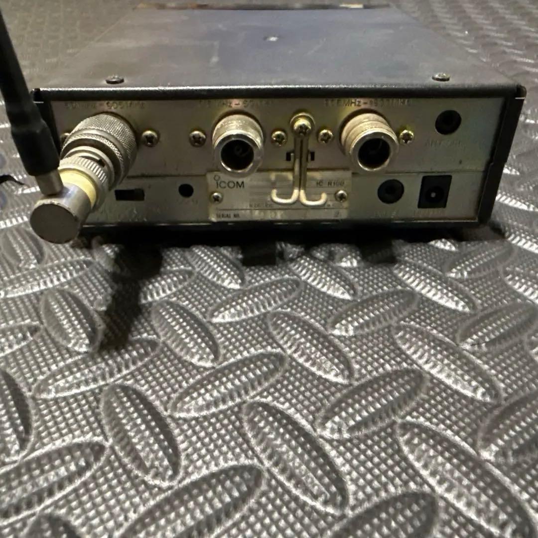 ICOM アイコム　IC-R100 広帯域受信機