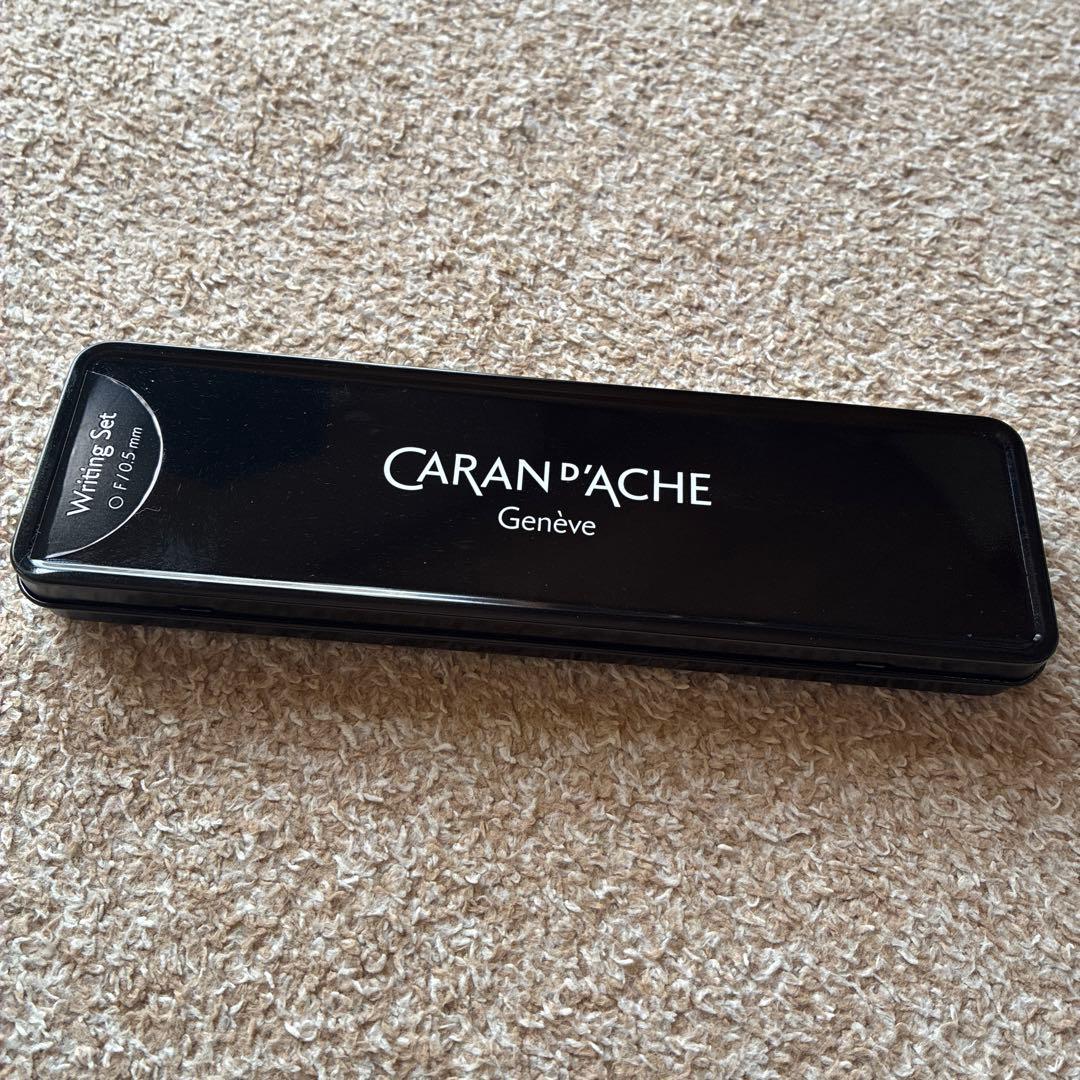 CARAN D'ACHE ブラックシャープペンシル＆ボールペンセット