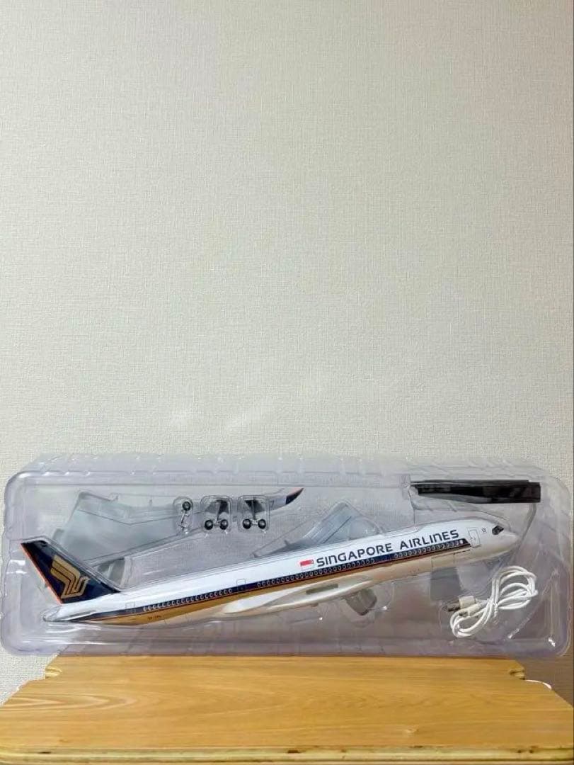 航空機・ヘリコプター Singapore Airlines Airbus A350 1/160