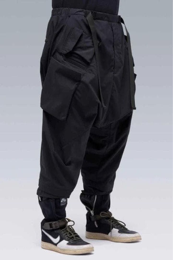 美品ACRONYM P30A-E ブラック M サルエルパンツ
