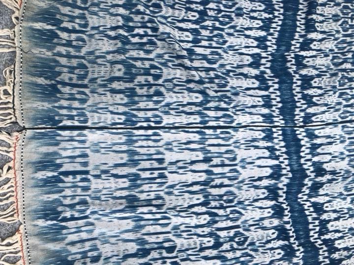 インドネシア スンバ島絣織伝統衣装イカット値下げです