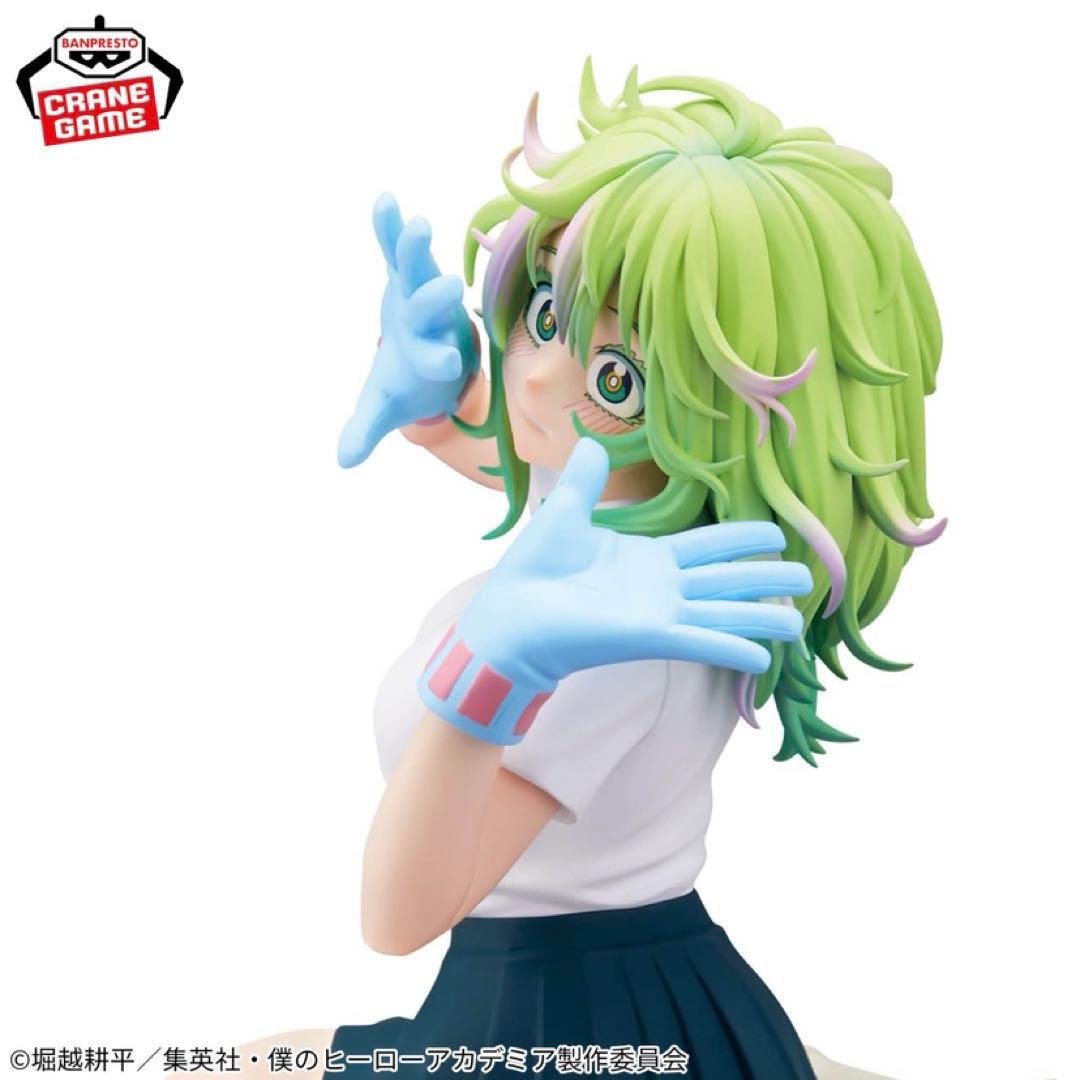 【匿名発送‼️4点セット❗️蛙吹梅雨 / 葉隠透】ヒロアカ フィギュア