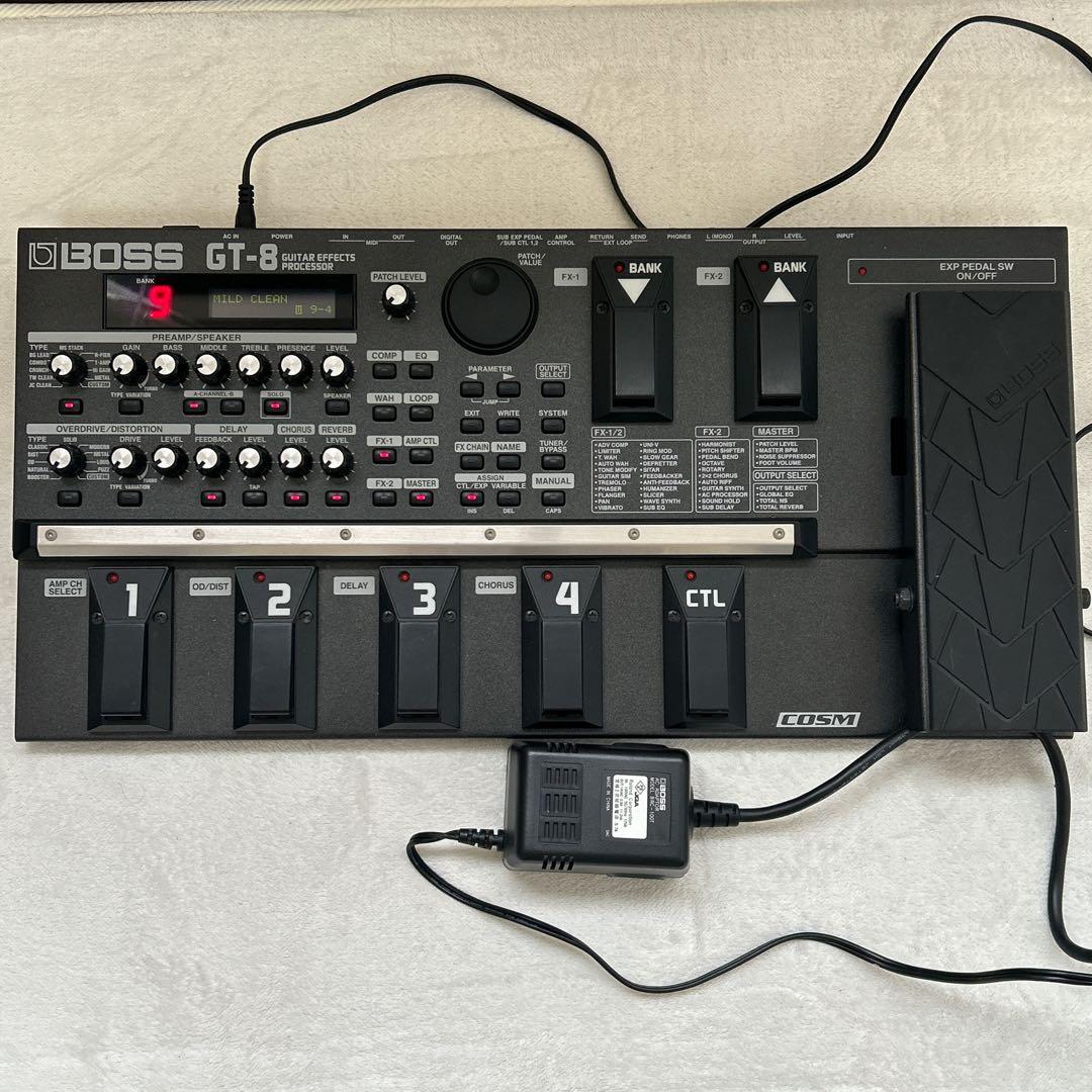 BOSS GT-8 GUITAR EFFECTS PROCESSOR ボス