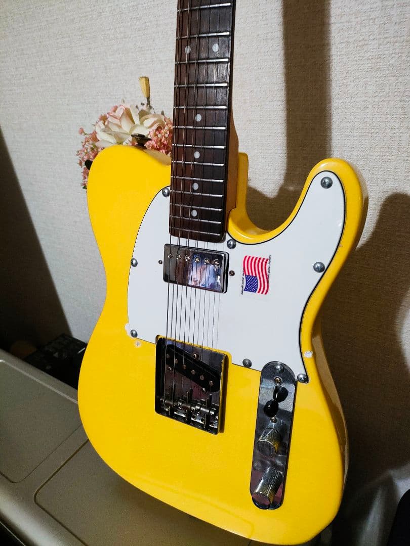 イエロー テレキャスタータイプ エレキギターノーブランド。