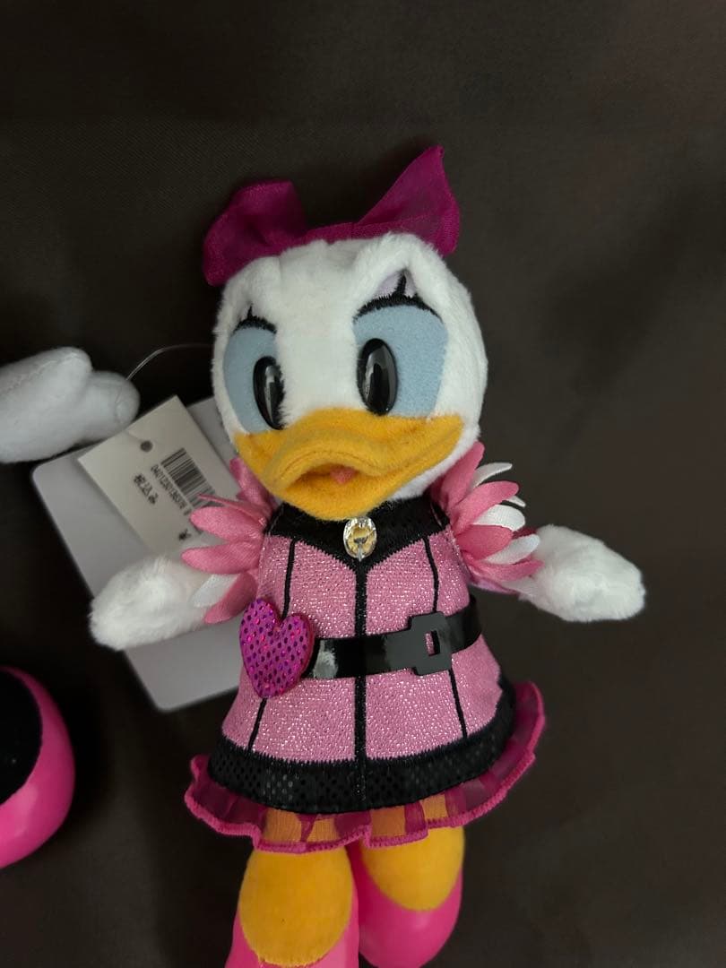ミニー デイジー ディズニー ぬいぐるみバッジ クラブマウスビート
