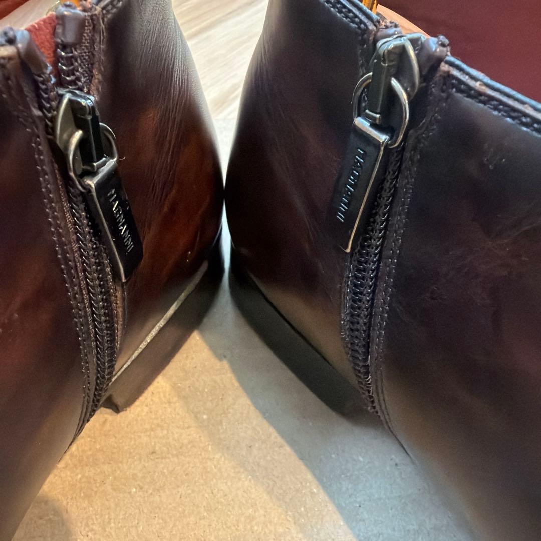 靴 MAGNANNI