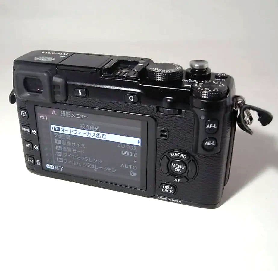 Fujifilm X-E2 ミラーレス一眼 ケース付き