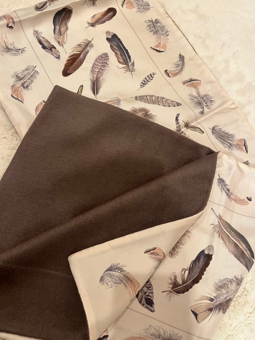 エルメス　アンゴラとシルクのマフラー