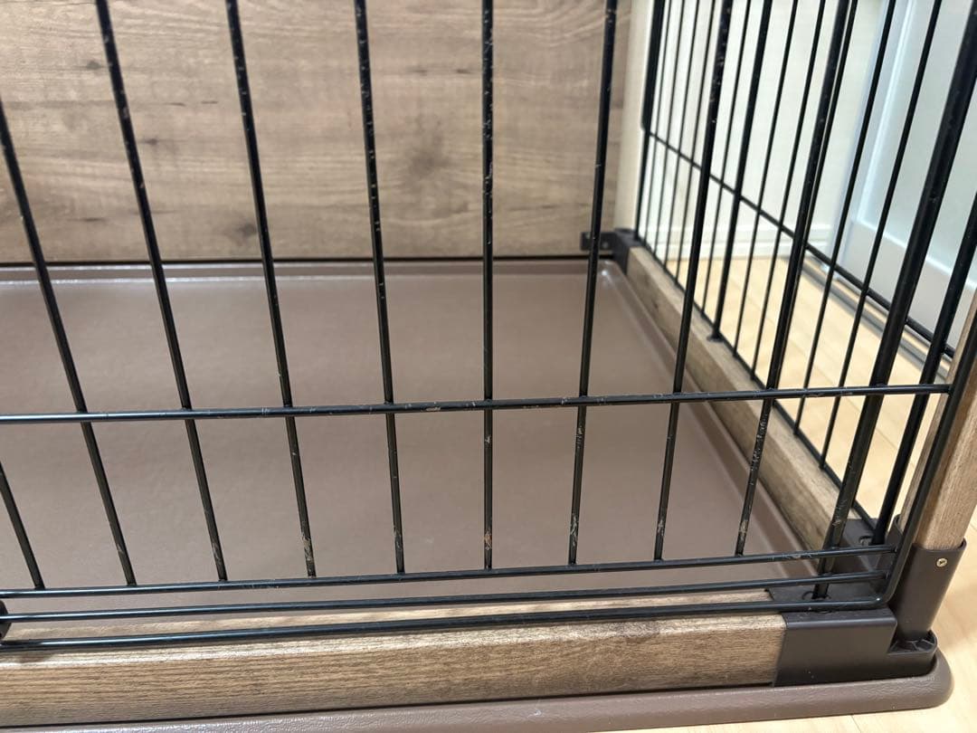 犬用ゲージ　小型犬用 ロック付き扉　DCMウッディーサークル