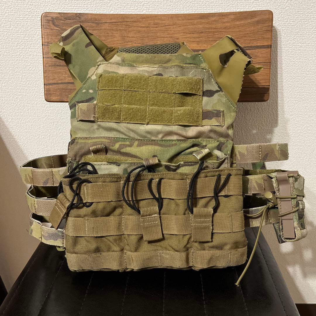 プレートキャリア　マルチカム　サバゲー装備