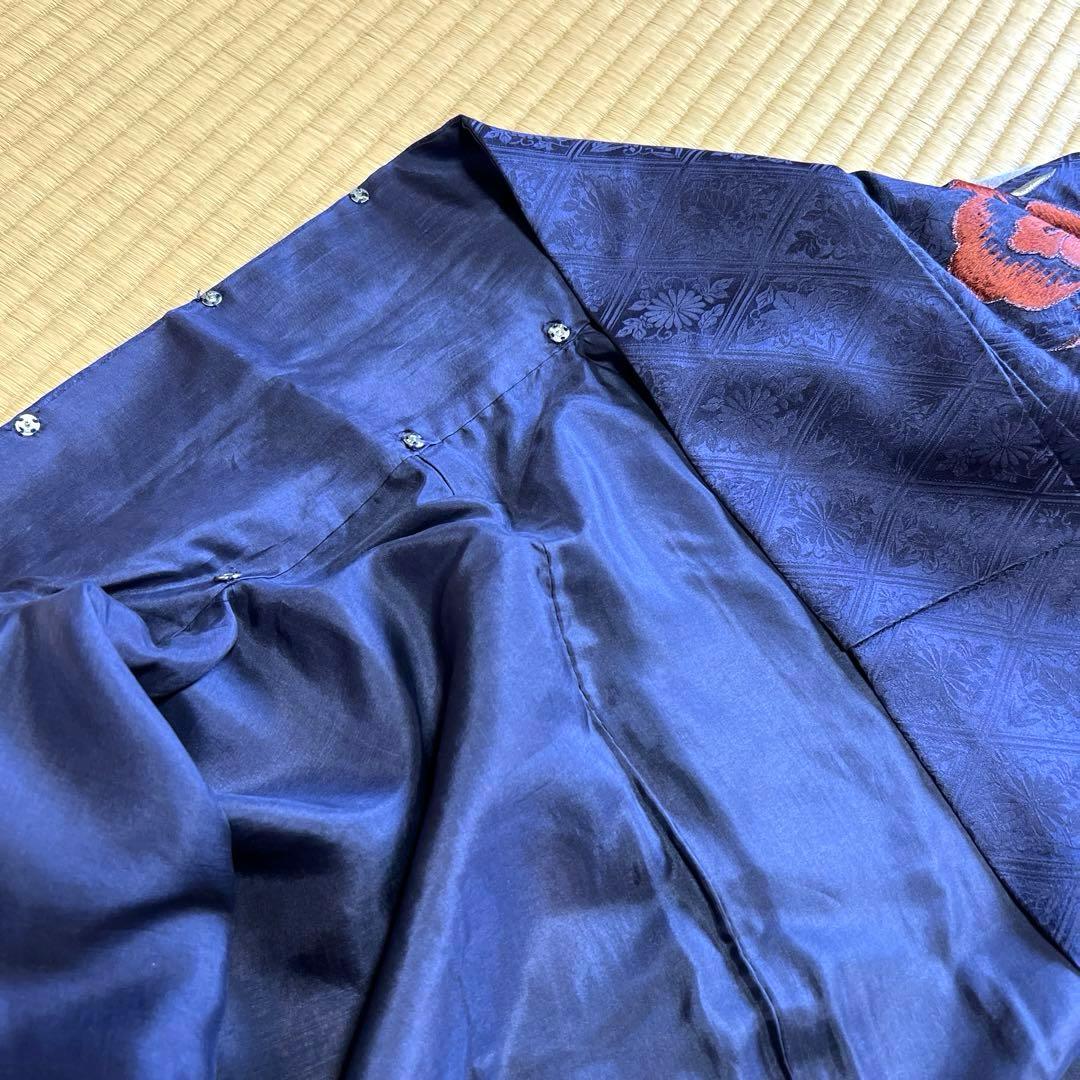 素敵な昭和アンティーク松と菊の刺繍中振袖　フルセット