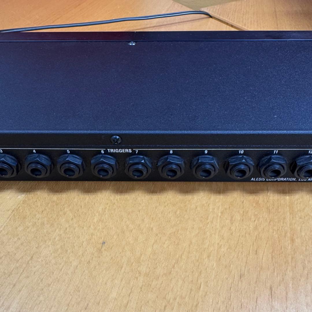 DTM・DAW Alesis D4