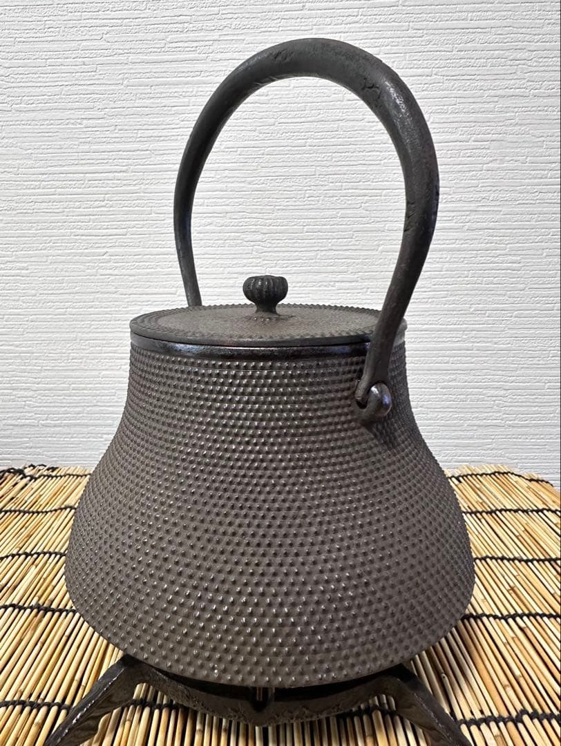 未使用品、木箱、栞付　南部鴻栄堂造　１８型富士形アラレ　JJ様　売約済み
