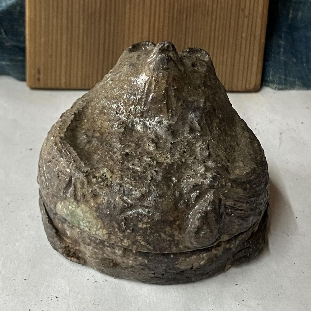 p031 古伊賀 狸 香合 木箱入り たぬき タヌキ 時代 茶道具