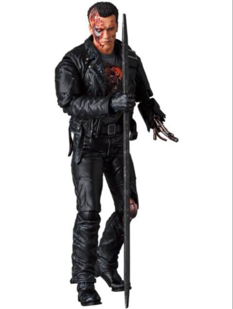 MAFEX T-800フィギュア ターミネーター2 メディコムトイ　シュワルズ