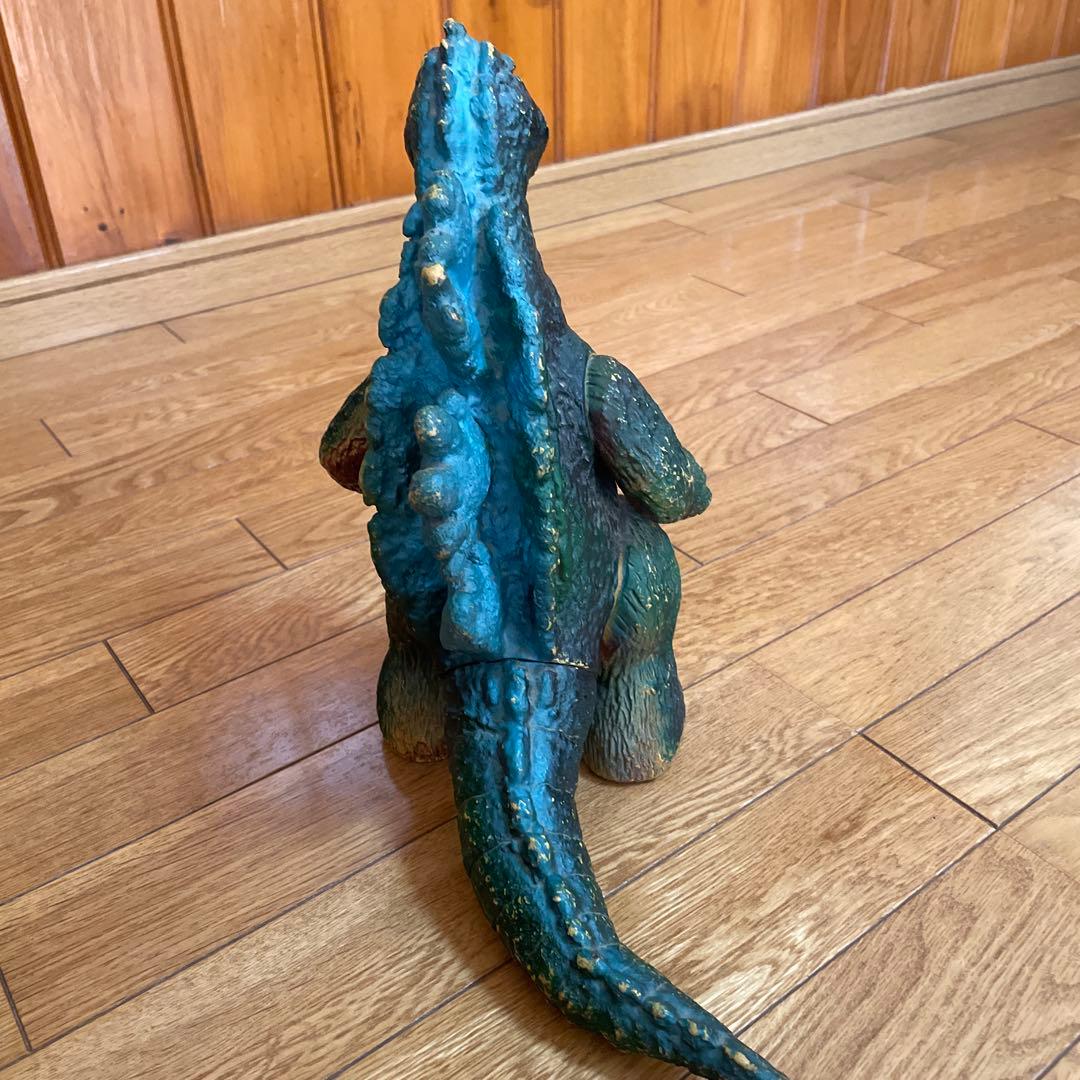 ゴジラ　フィギュア