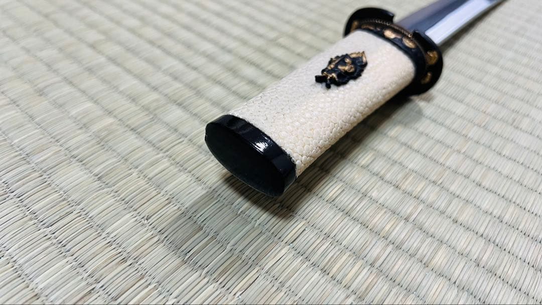 模造刀 拵え 短刀 二重刃文 御守刀 出鮫柄 儀礼刀 居合刀 251012-2