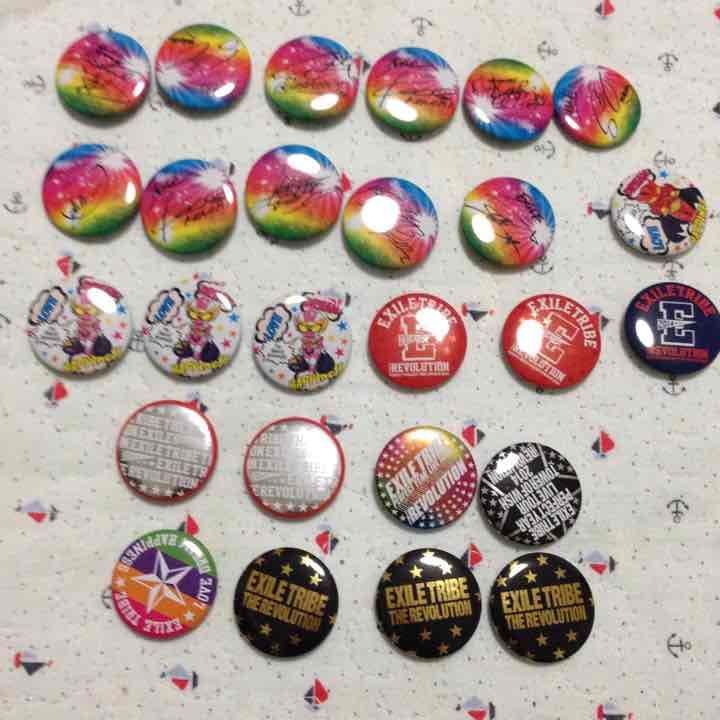 TOW缶バッチ