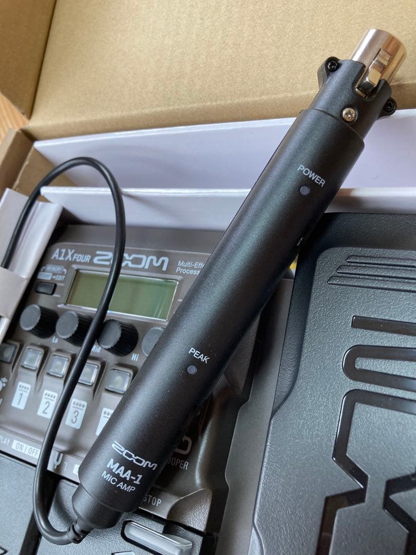 超美品　Zoom A1X Four