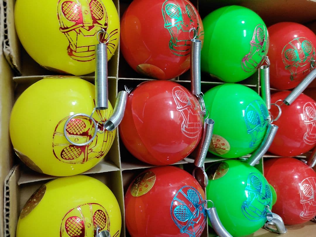 昭和レトロ1970年代当時物 仮面ライダー スプリングヨーヨーパチカプセル駄玩具