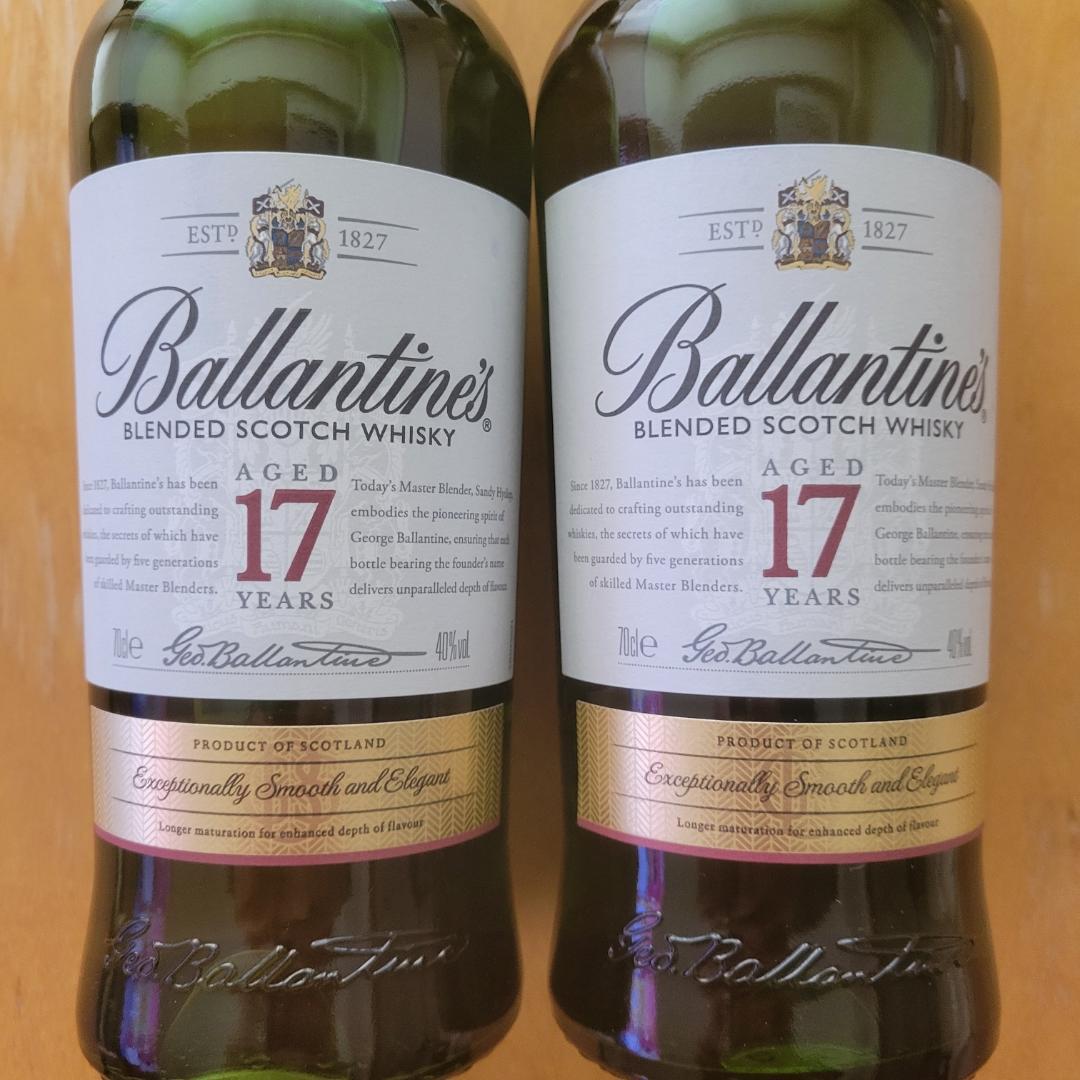 T*e様 バランタイン 17年 40度700ml 2本