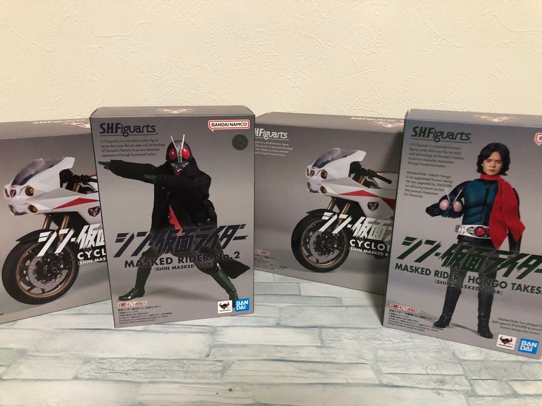 SHフィギュアーツ　シン仮面ライダー　本郷猛仮面ライダー第2号サイクロン号セット