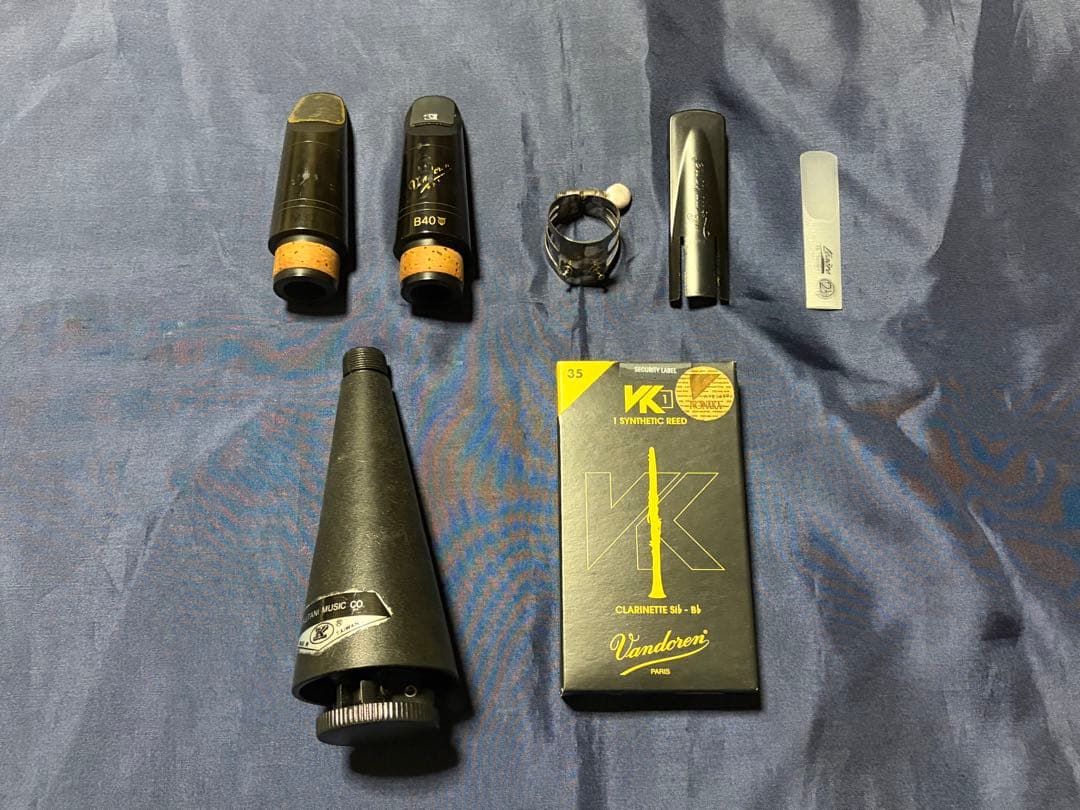 P*N様 Vandoren 新品VKリード　中古マウスピース、リガチャー他　6点